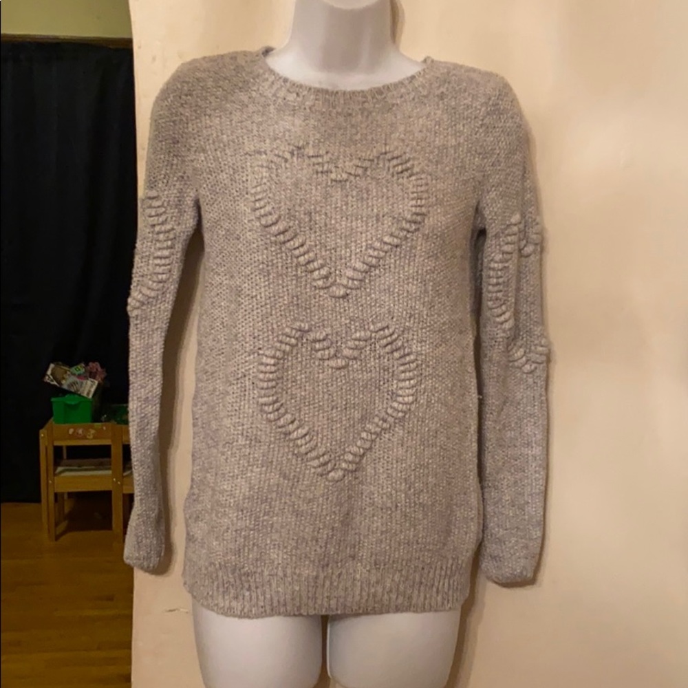 Gray sweater